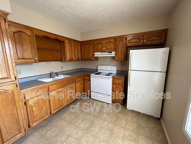 Photo - 916 S Campbell Ave Condo Unit # C