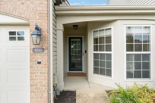 Photo - 6583 Pondfield Ln