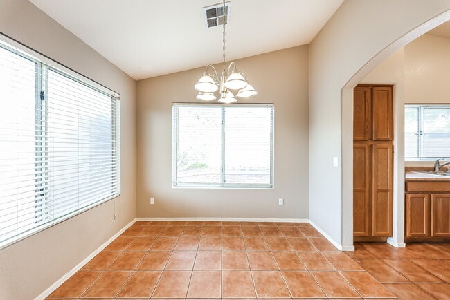 Photo - 4046 W Abraham Ln