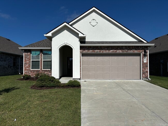 Building Photo - 5968 Pier Park Ave