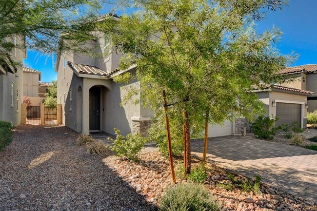 Photo - Gorgeous 4 Bedroom, 2 Story Home in SW/Mou...