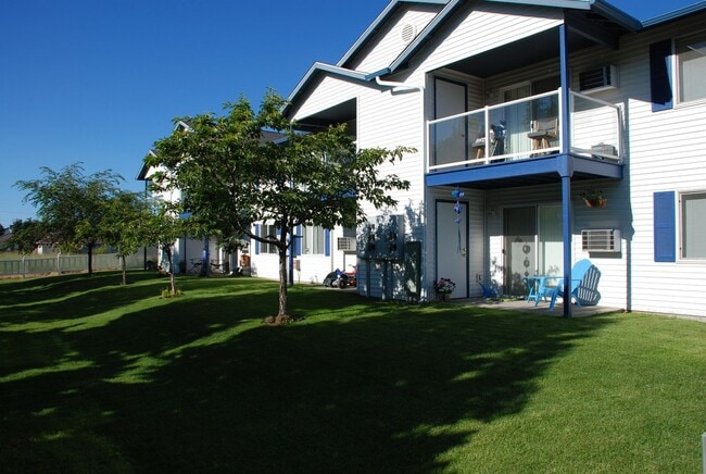 1416 N McDonald Rd Unit 19