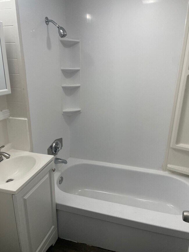 Photo - 182 Walnut Ave Unidad 3