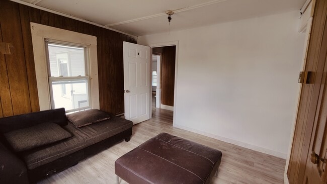 Photo - 206 Lowell St Unidad Apt 2