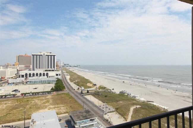 Photo - 3851 Boardwalk Unit 2511