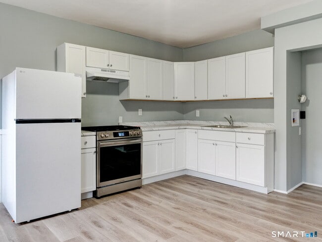 Photo - 115 Silver St Unit 2N