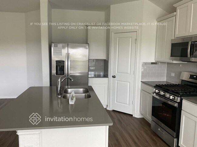 Photo - 10537 Steinbeck Dr