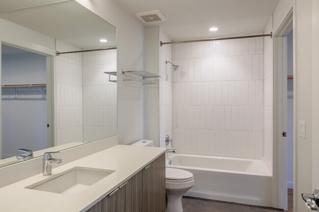 1BR, 1BA - 699SF - S'PARK Apartments