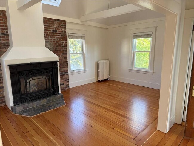 Photo - 21 Slocum St Unit 2