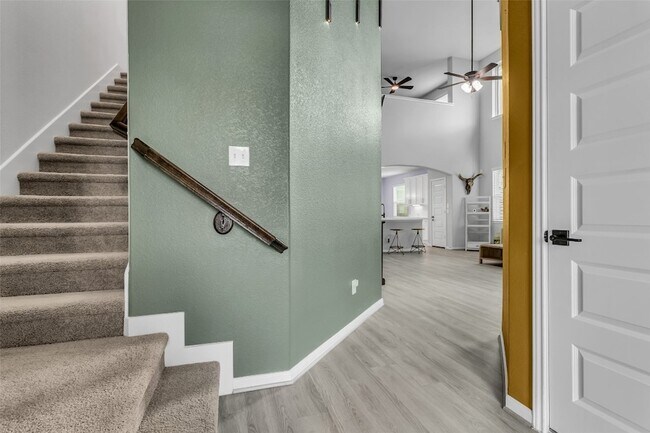 Photo - 5338 CJ Walker Ln