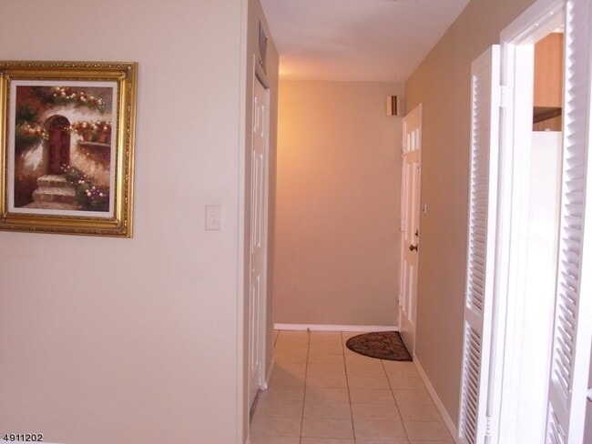 Photo - 1 Tripplet Rd