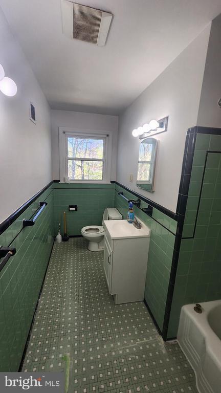 Photo - 3165 21st St N