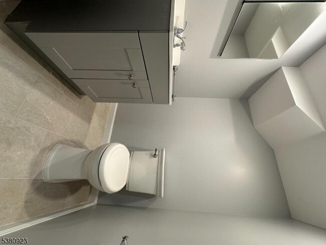 Photo - 15 Cottage Ln