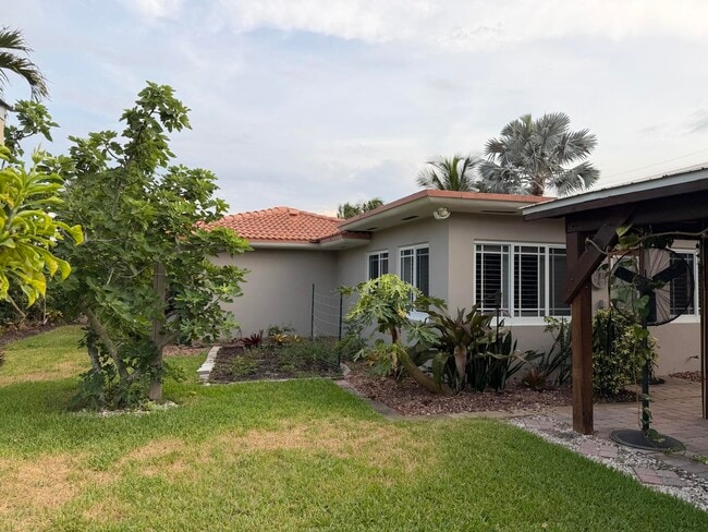 Photo - 1140 Morse Blvd
