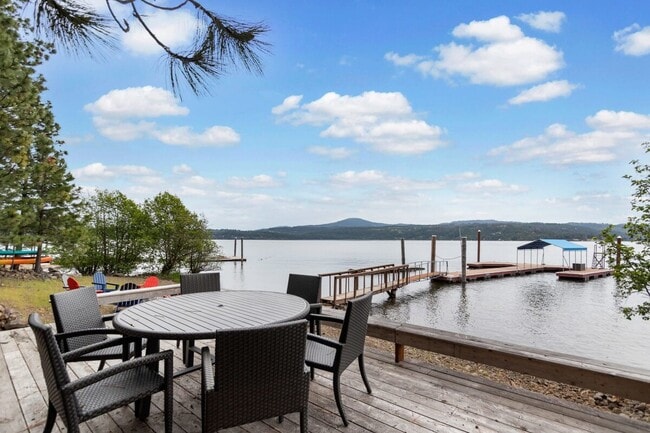 Photo - 2772 W Lutherhaven Rd