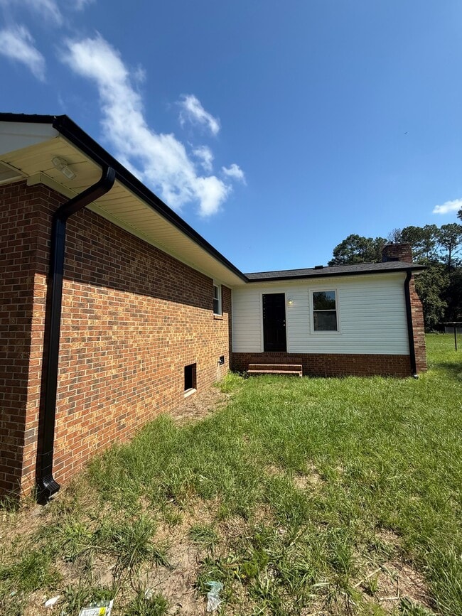 Photo - 180 Black Jack Church Rd