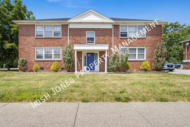 Building Photo - 864 Millersport Hwy Unit Apt. 1