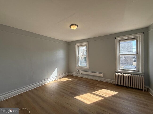 Photo - 2423 E Allegheny Ave