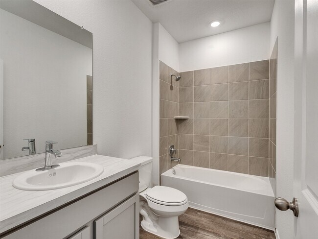 Photo - 24863 Springbluff Vly