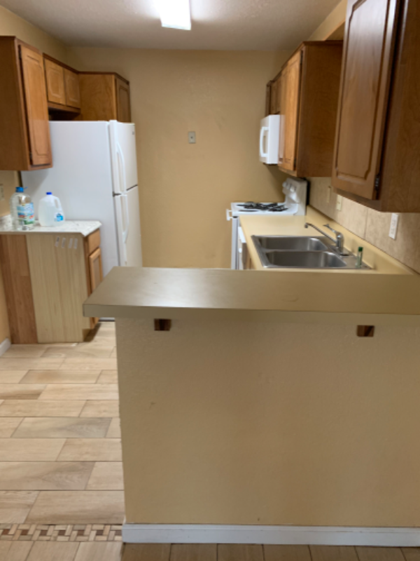 Building Photo - 2209 Creekwood Dr Rental