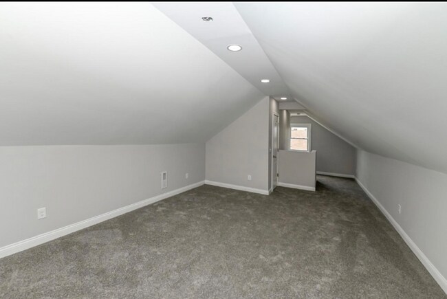 Photo - 791 Symmes Rd