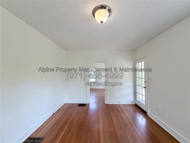 Photo - 6425 N Curtis Ave