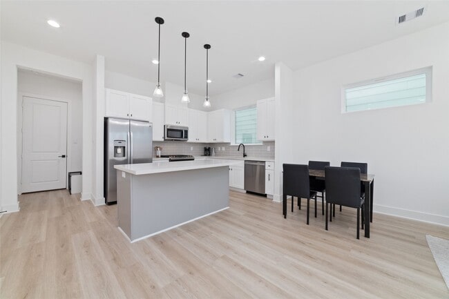 Photo - 3444 Bolin Rd
