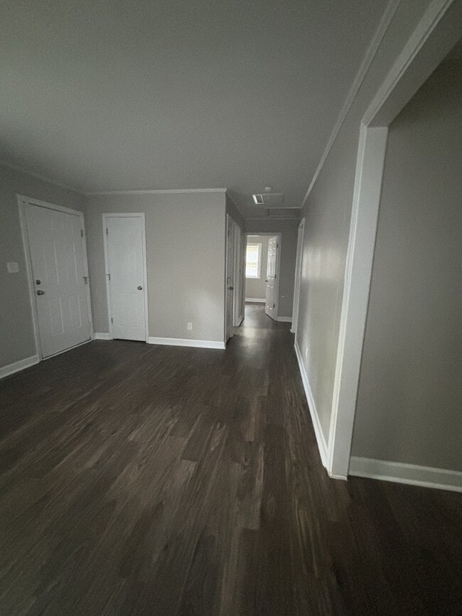 Photo - 408 Hobson St