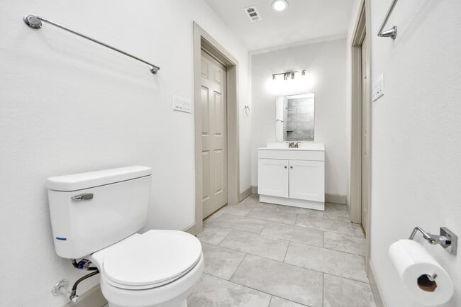 Photo - 2919 Rosedale St