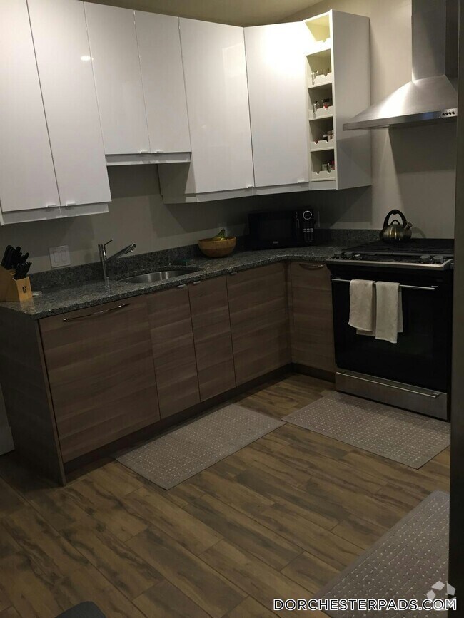 Building Photo - 33 Edison Green Rental