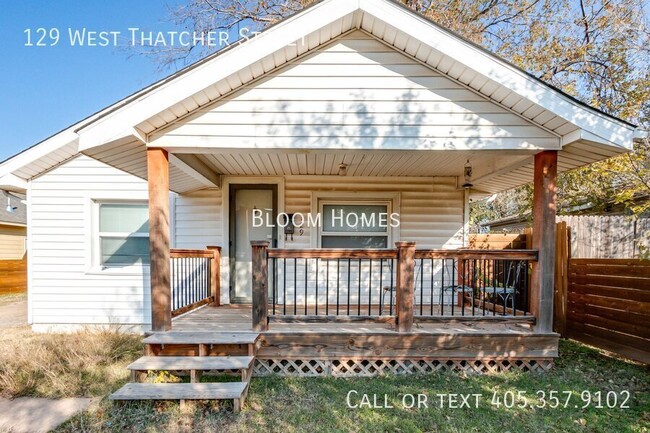 Great location just west of downtown Edmond! - Great location just west of downtown Edmond! House