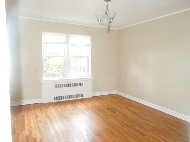 Photo - 70 Strawberry Hill Ave