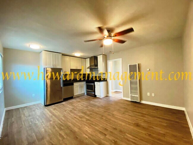 11415 Venice