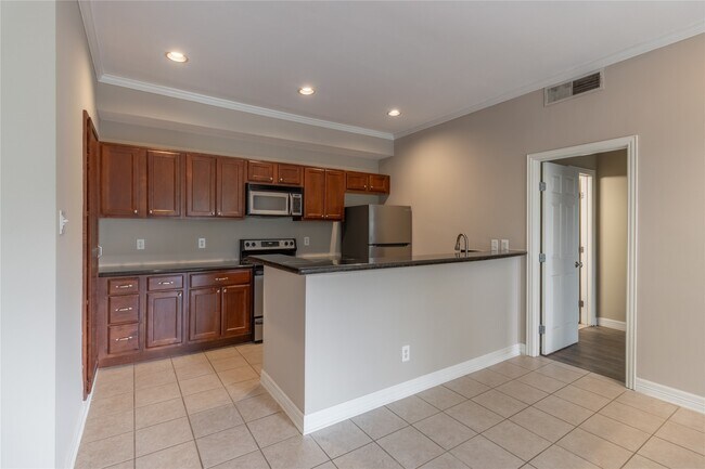 4515 Briar Hollow Pl Unidad 304