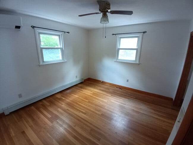 Photo - 17 Lafrance Ave