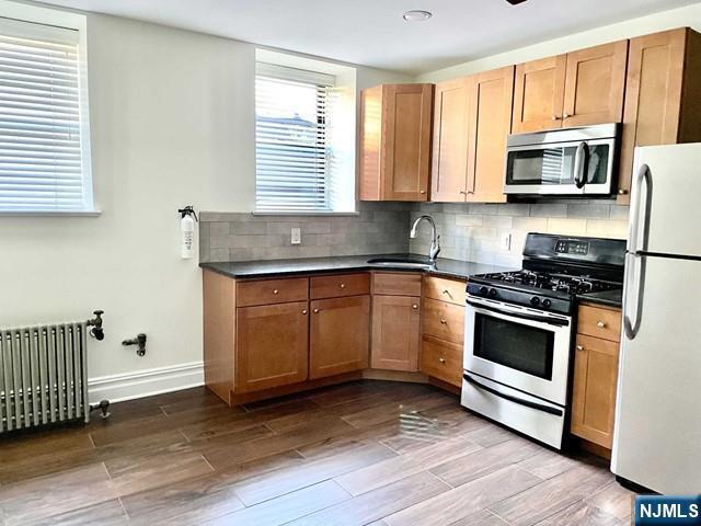 Photo - 855 Broad St Unidad B1