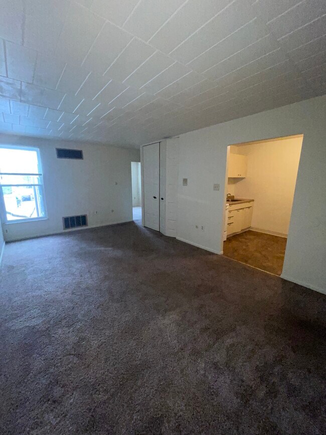 Photo - Bellevue Apartments