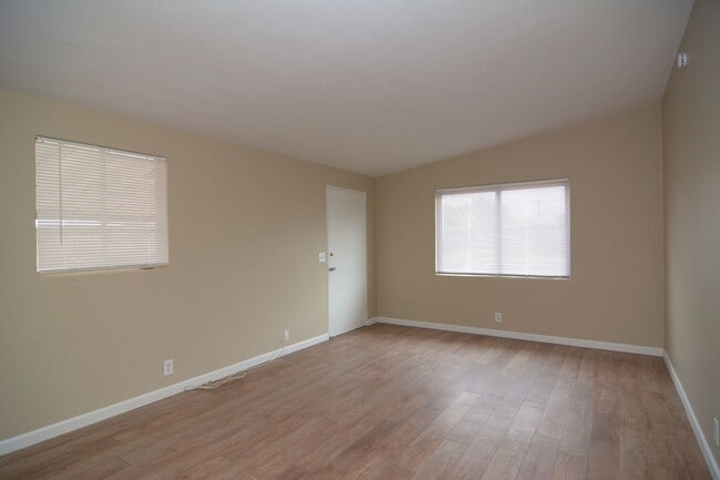 Photo - Updated 2 Bedroom 1 Bath! Located in Convenient Central Tucson Location!