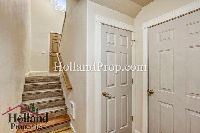 Photo - Beautifully Remodeled Beaverton Townhouse!
