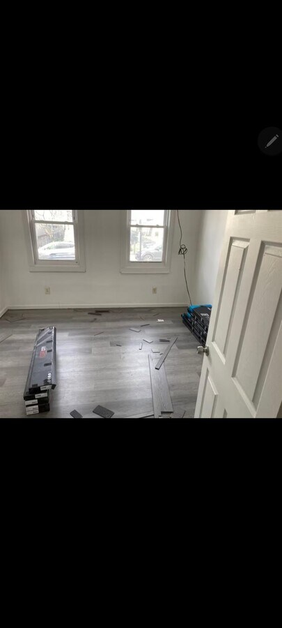 Photo - 42 Tillinghast St Unidad 3R