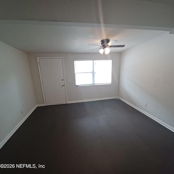 Photo - 1868 Doyon Ct