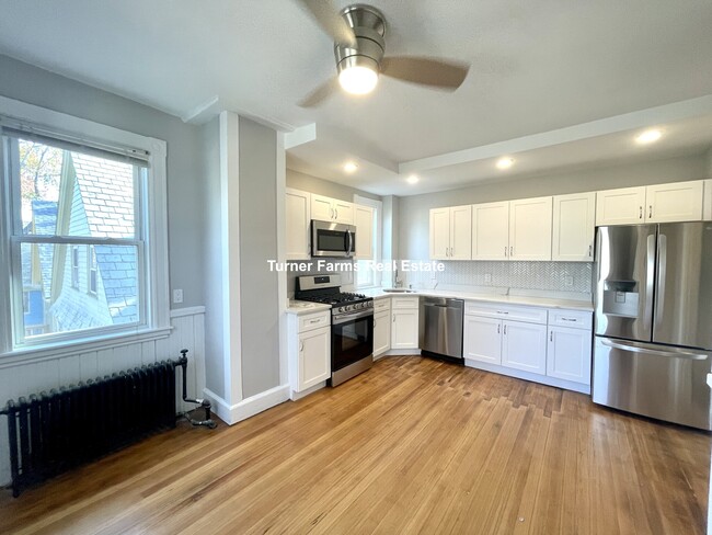 Photo - 69 Brook St Apartments Unit 3R