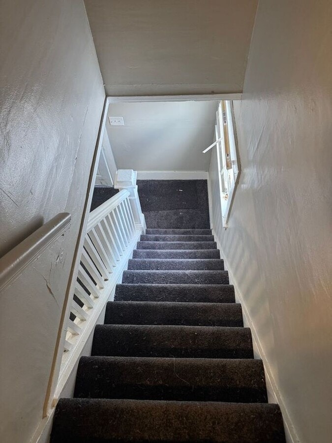 Photo - Huge 3 bedroom, 1 bath home featuring updates throughout