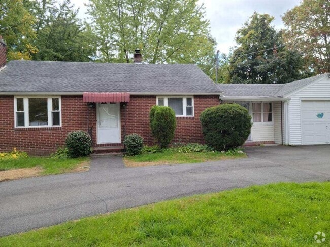 Building Photo - Single Family Home For Rent