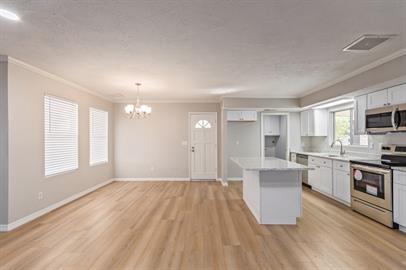 Photo - 1360 W Naranja Ave