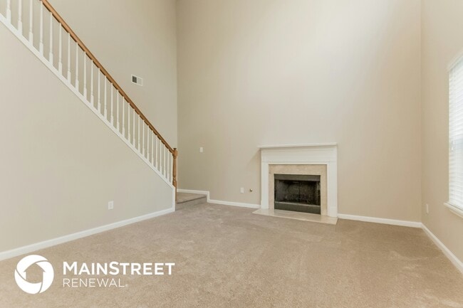 Photo - 827 Shadow Lake Dr