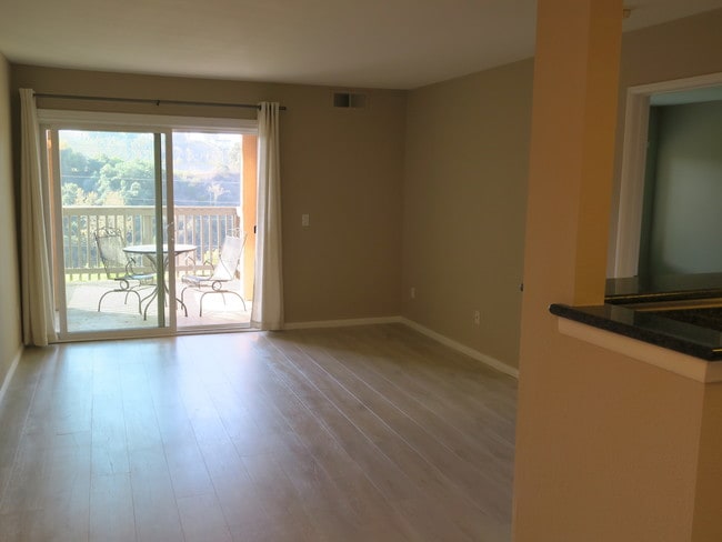 Photo - 7120 Shoreline Dr Unit 2112