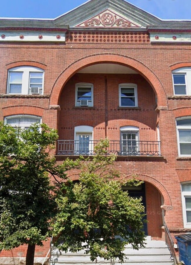 Building Photo - 197 Wooster St