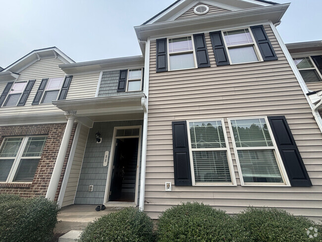 Building Photo - Room in Townhome on Keystone Park Dr