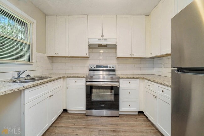 Photo - 1134 Balboa Ct